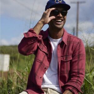 Outerknown Men’s Red Plaid Blanket Button-Up Shirt great condition!